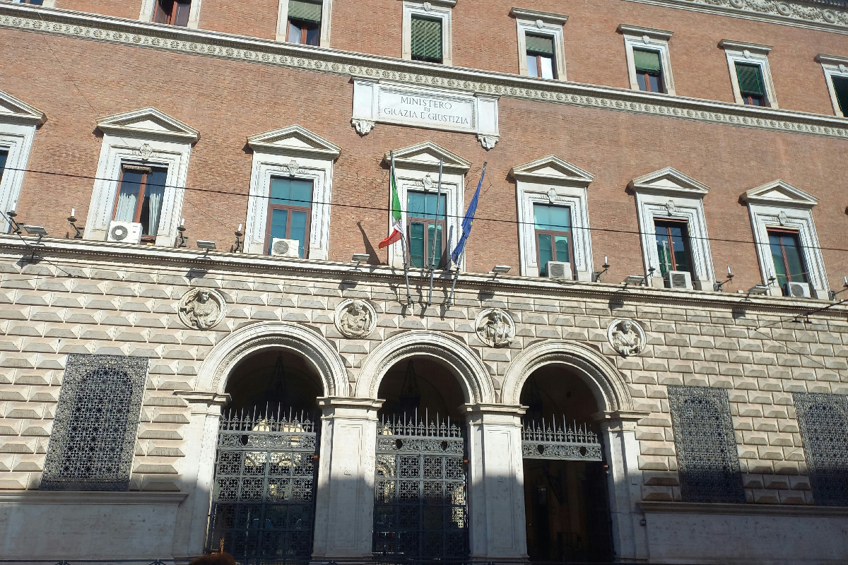 Ministero della Giustizia: nuove offerte di lavoro per esperti in servizio sociale e settore sanitario