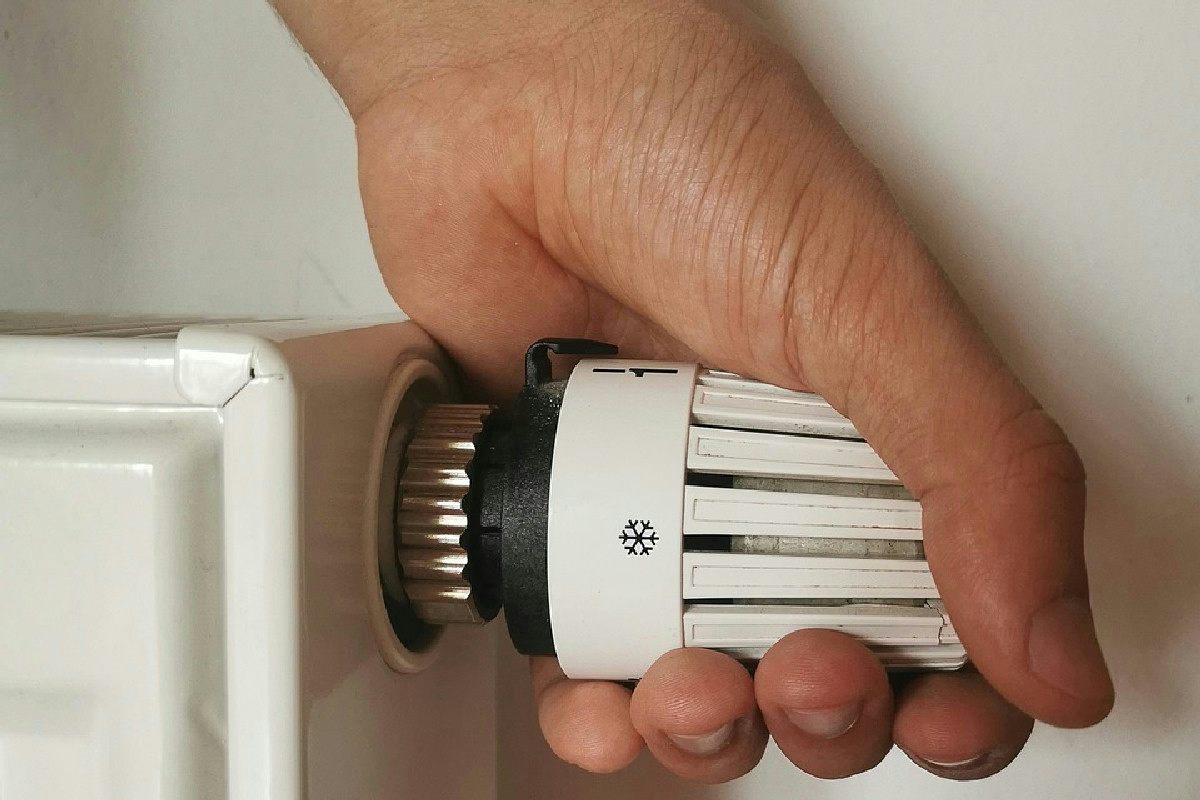 Termosifoni o pompe di calore: differenze nel riscaldamento che migliorano il comfort in casa